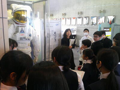 つくばサイエンスツアーのようす１